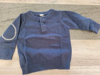 Pull - tape à l'œil 18 mois