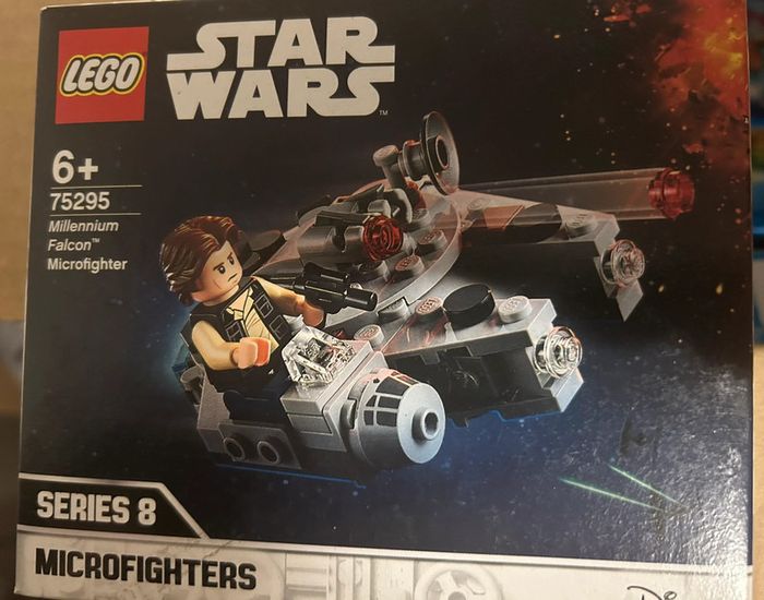 Lego star Wars 75295 neuf