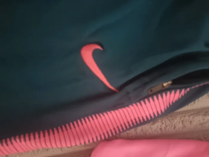 Ensemble jogging Atletico madrid taille 8/10 ans - photo numéro 4