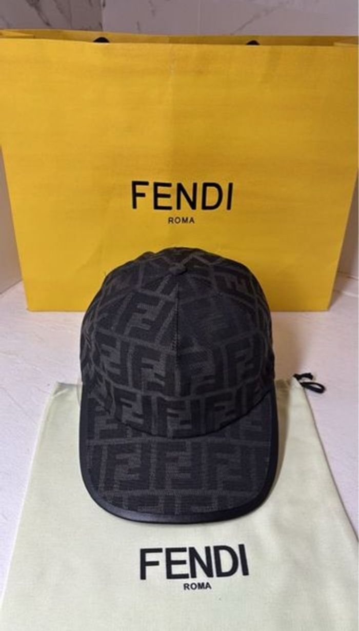 Casquette Fendi taille unique Roma noir - photo numéro 3