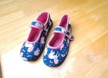 chausson licorne Pointure 30