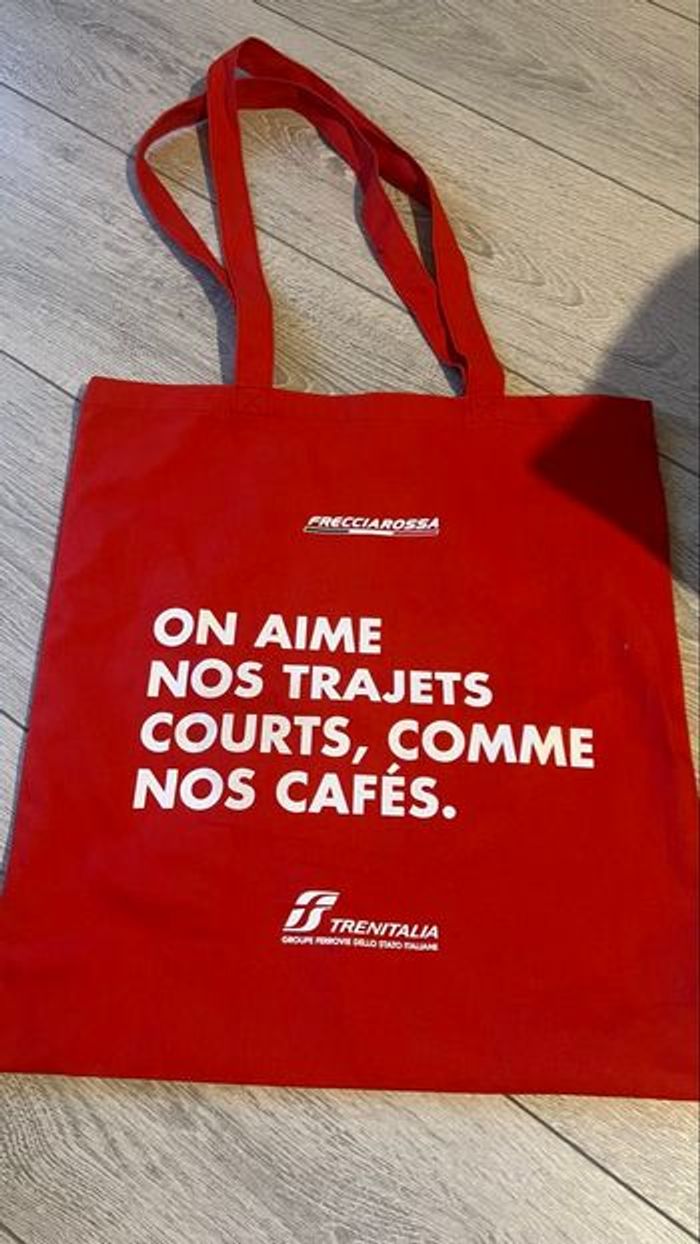 Tode bag de la compagnie ferroviaire Treniatalia