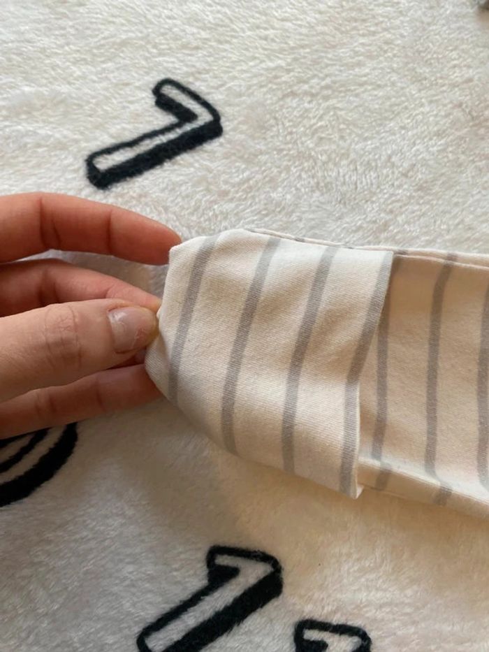 Lot de 3 pyjamas 12 mois - photo numéro 7