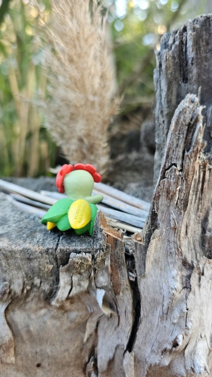 Super figurine Pokemon Nintendo joliflor - photo numéro 4