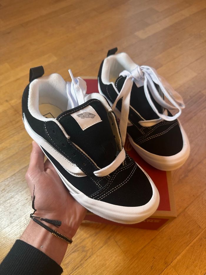 Vans Knu Skool taille 36,5 - photo numéro 4