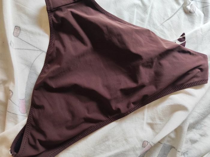 Maillot de bain 2 pièces chic - photo numéro 4