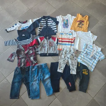 Lot vêtements 12 mois