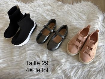 Lot de chaussures pointure 29