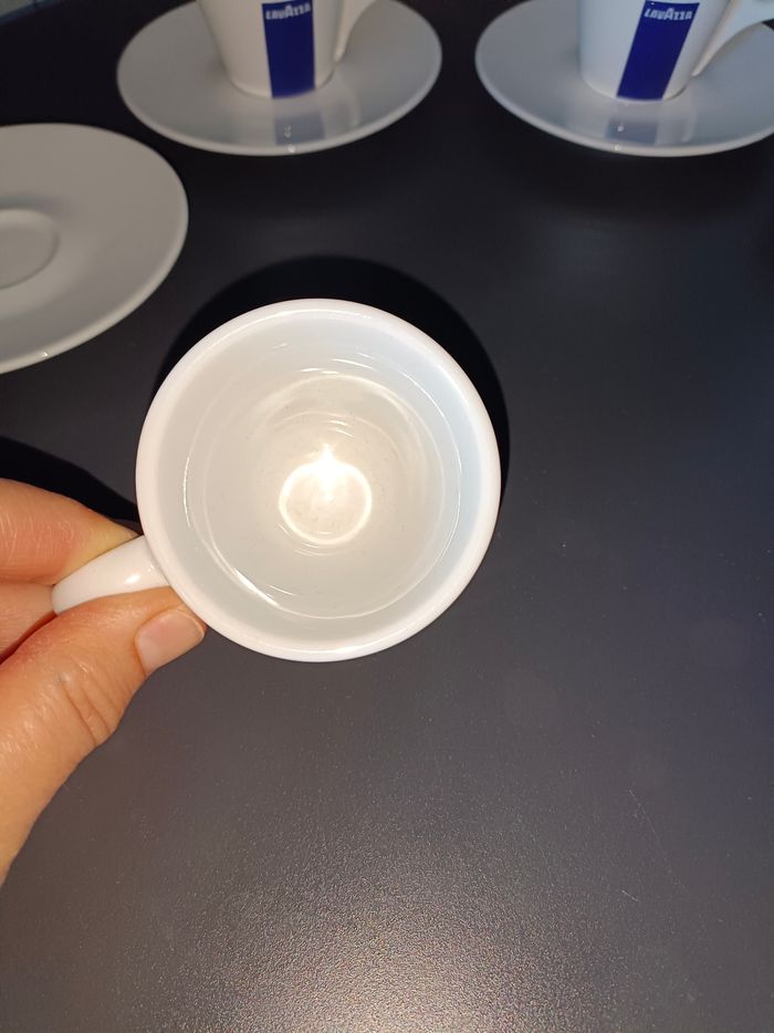 Service à expresso de bistro  Lavazza ( 4 tasses + 4 sous-tasses( - photo numéro 5