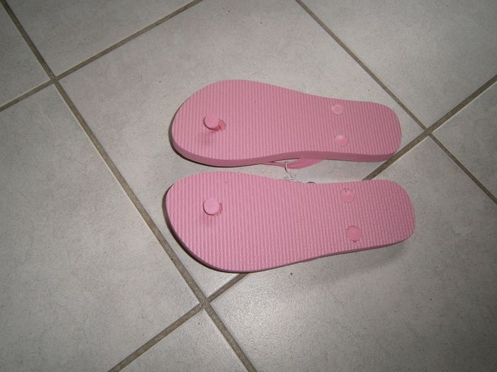 Tongs rose P36 Neuves - photo numéro 5