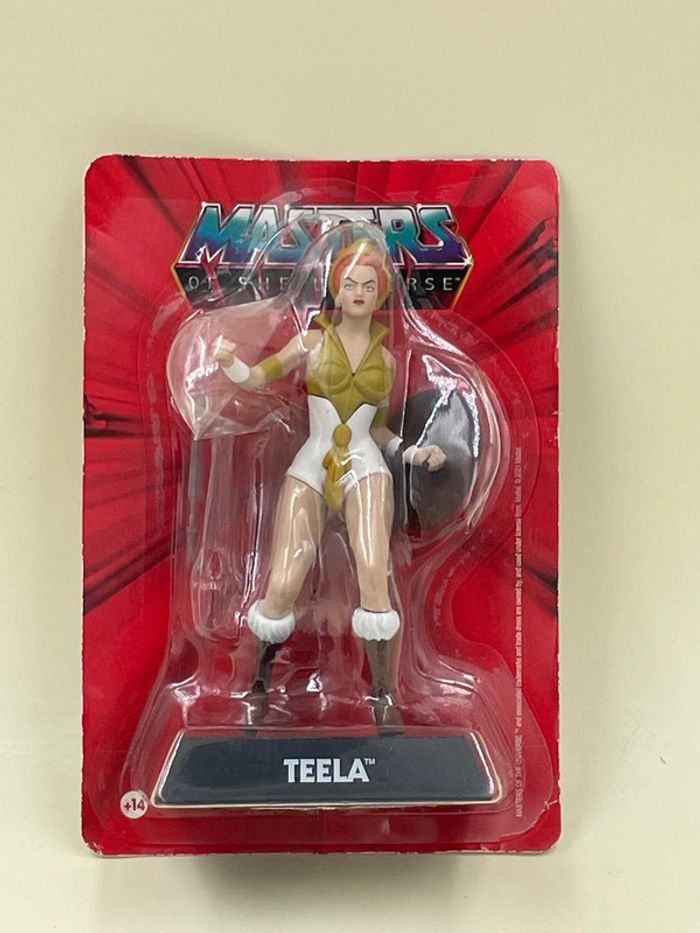 Livre + figurine Masters Of The Universe Teela Neuf - photo numéro 2