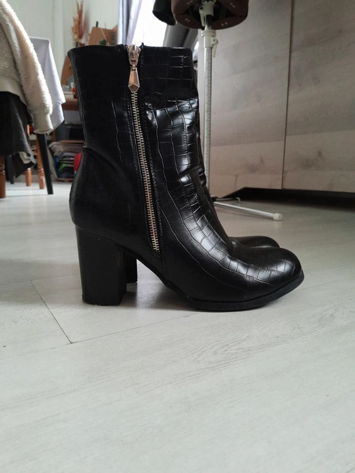 Très belle bottines liberto petit 40