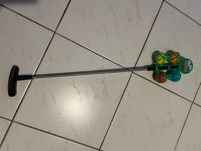 🎯 Set de Mini-Golf pour Enfants – Neuf 🎯 - photo numéro 4
