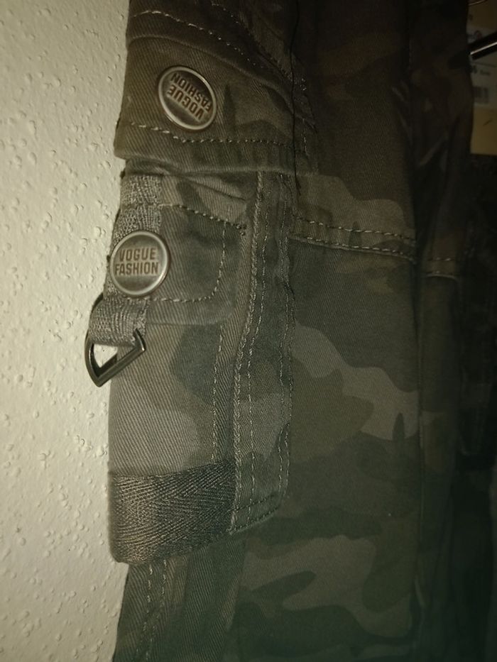 Pantalon jean s milliitaire T : 10 ans neuf - photo numéro 3