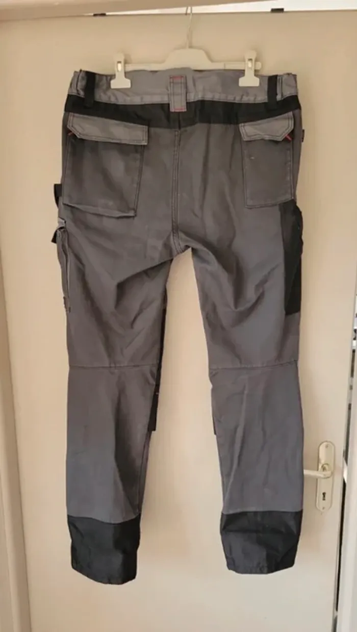 Pantalon de travail entièrement doublé polaire. Taille 48 - photo numéro 2