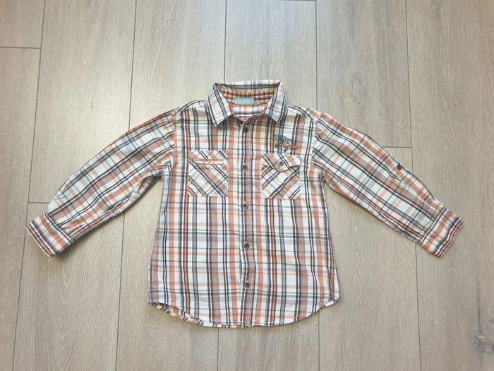 Chemise rayée. Garçon 5 ans. Marque Nky