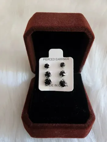 💎Boucles d’oreilles 3 paires Zirconium Noires 💎