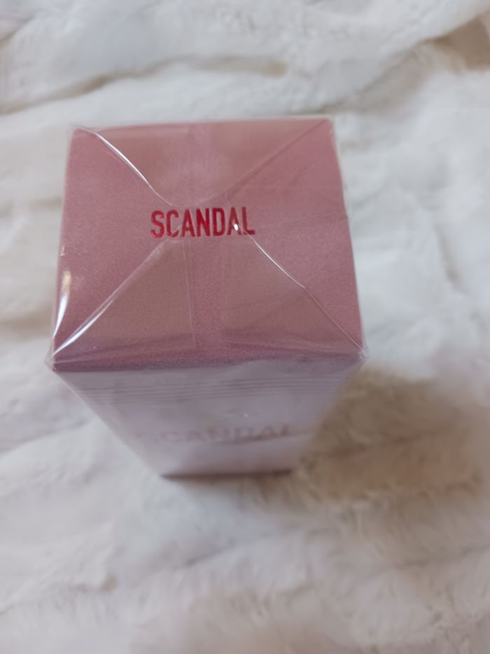 Jean Paul Gaultier Scandal la lotion parfumée - photo numéro 3