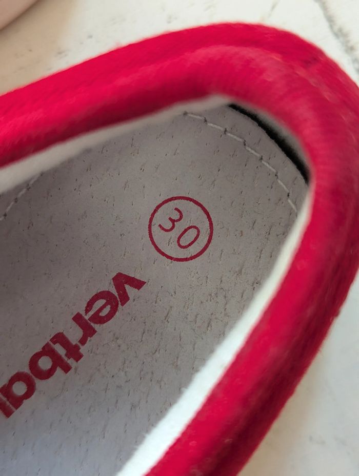 Baskets rouge Verbaudet taille 30 - Comme neuves - photo numéro 3
