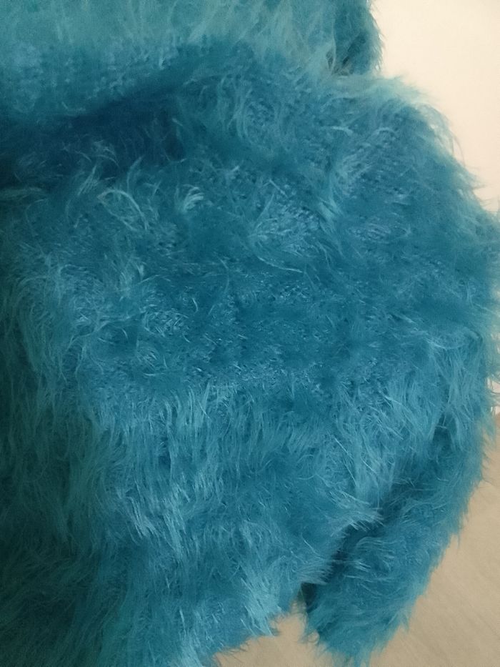 Pull bleu - photo numéro 2