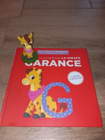 Livre G mon premier abécédaire hachette