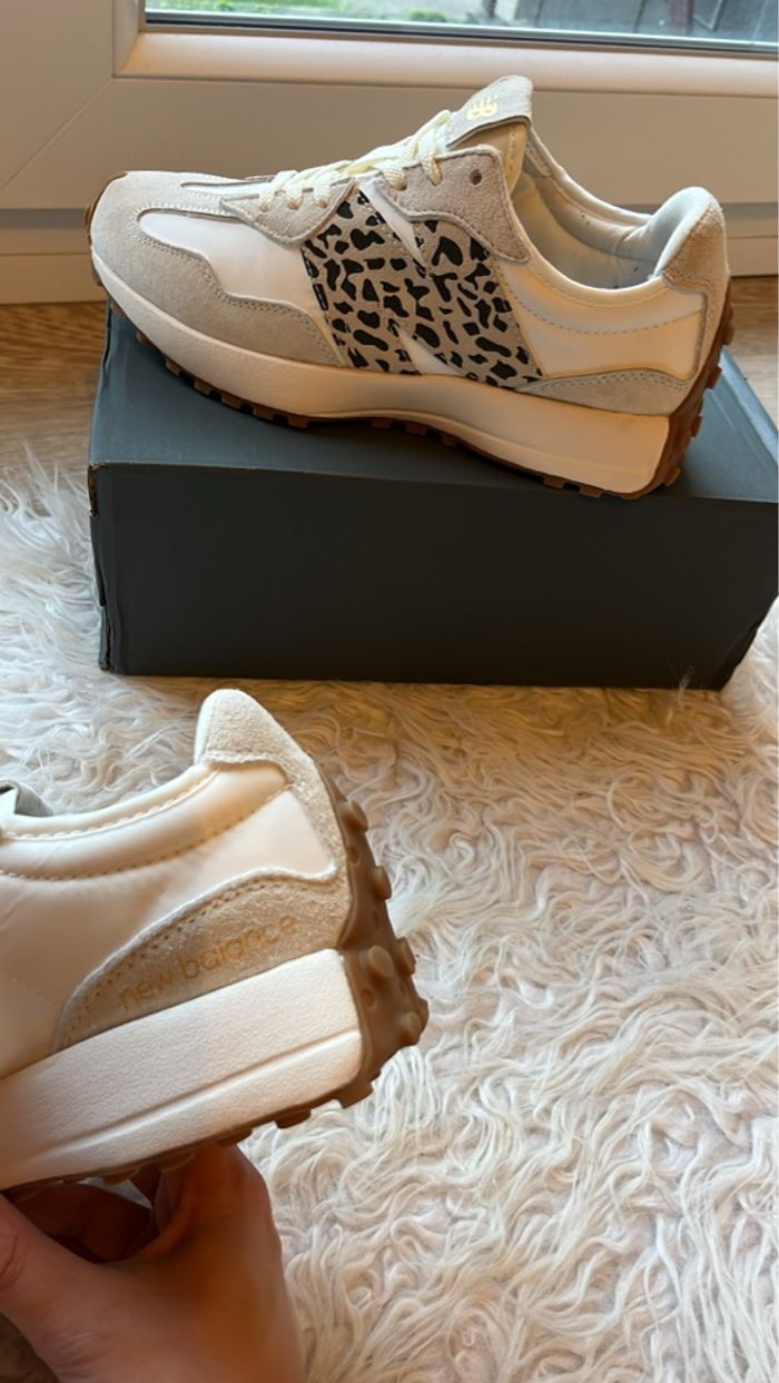 New Balance 327 - photo numéro 4