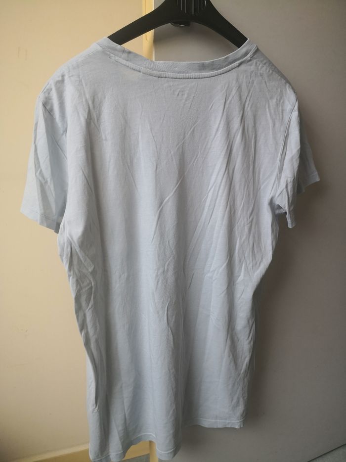 Tee shirt bleu - photo numéro 2