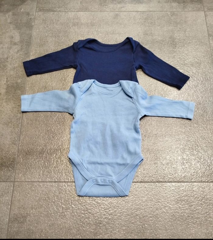 Lot de 2 body manches longues 3-6 mois - photo numéro 1
