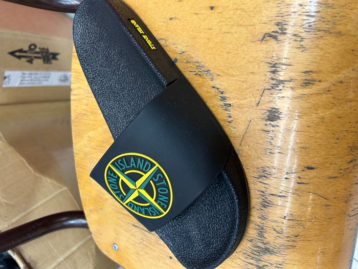 Sandales claquettes stone island noir 40 - photo numéro 4