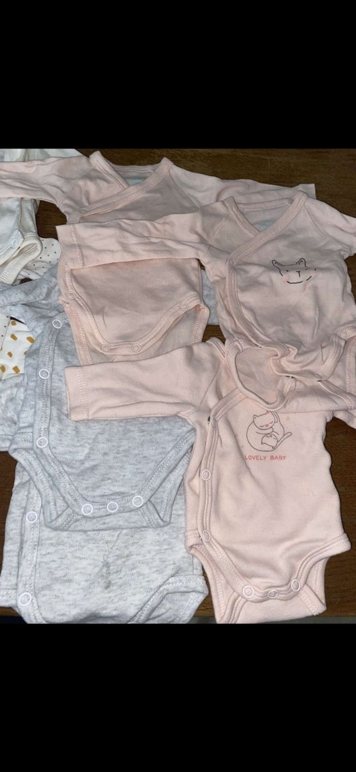 Bodies fille - photo numéro 3