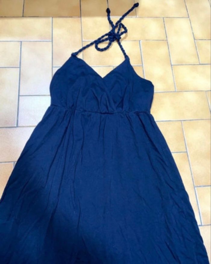 Belle robe noir à nouer edc 36 - photo numéro 3