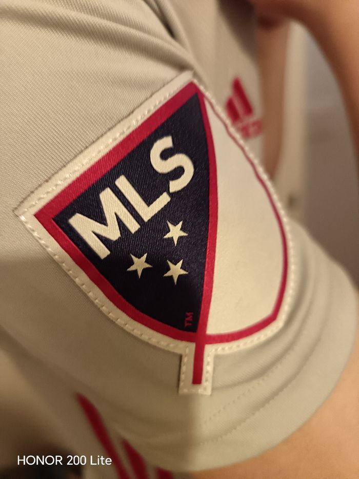 Maillot foot rare red.bull adidas neuve taille s adulte ado - photo numéro 4