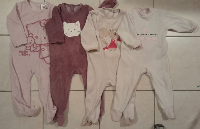 Lot de 4 pyjamas - photo numéro 7
