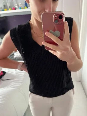 Pull sans manche noir
