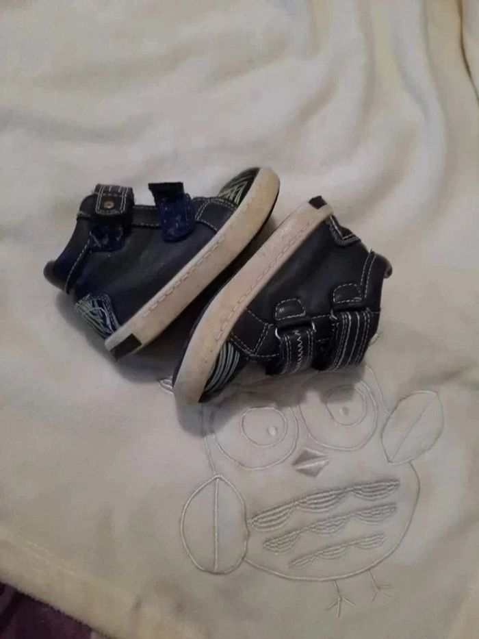 Bottines à scratchs effet feuilles taille 21 - photo numéro 3