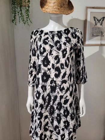 Robe noire et blanc