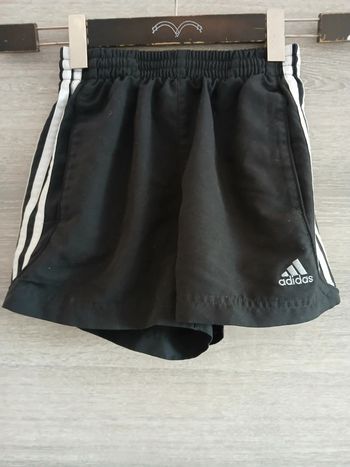 Short Adidas
