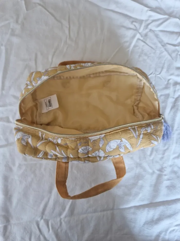 Trousse de toilette - photo numéro 3