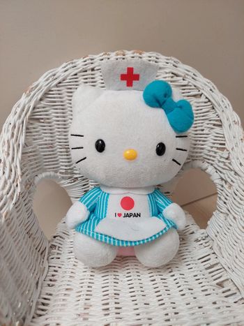 Ty sanrio - peluche hello kitty infirmière I love Japan