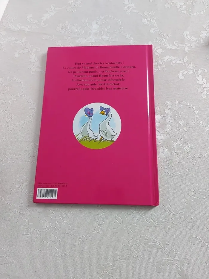 Livre Disney Les Aristochats L'affaire du collier - photo numéro 5