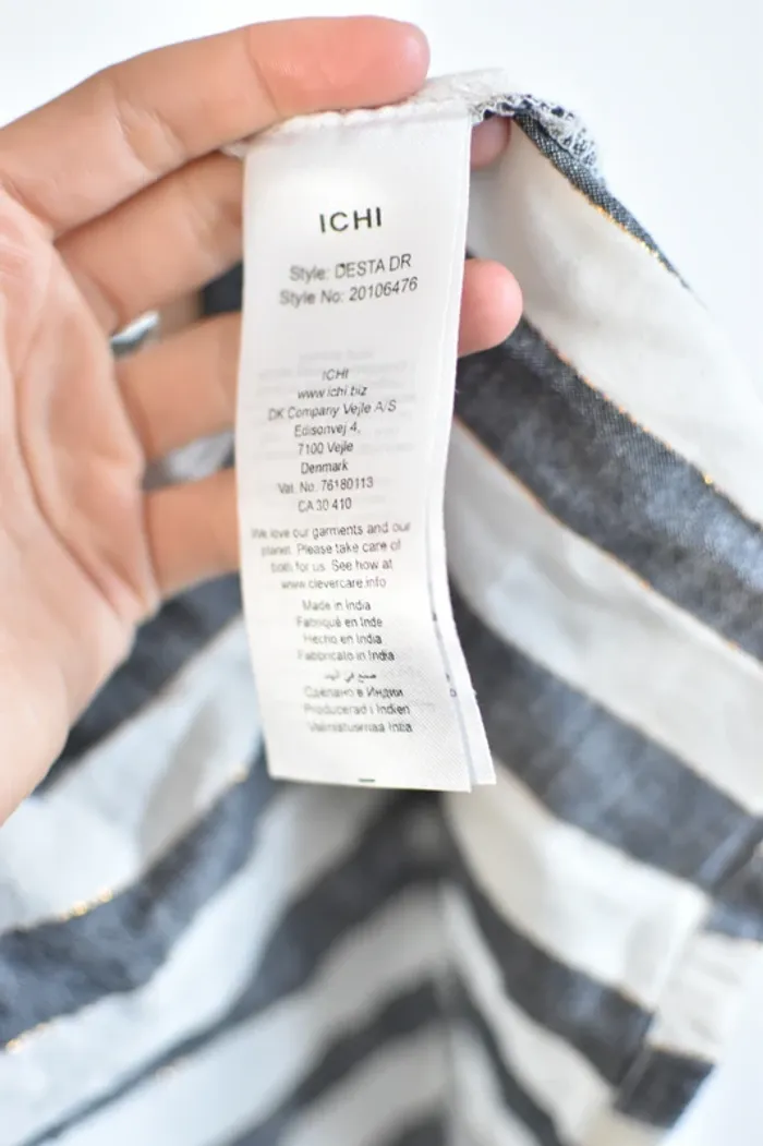 Robe Ichi en taille S - Très bon état - photo numéro 3
