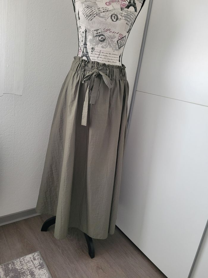 ensemble de jupe longue - photo numéro 2