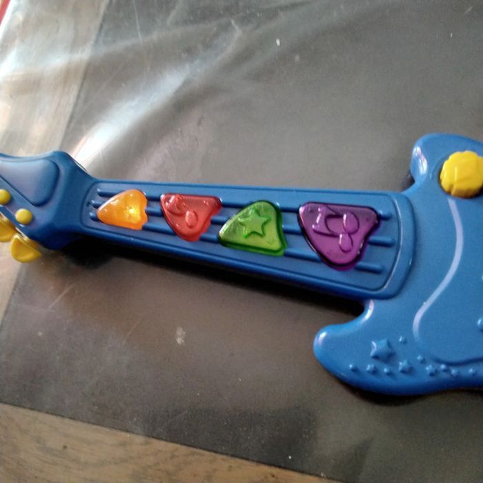 Guitare musicale enfant Redbox - photo numéro 2