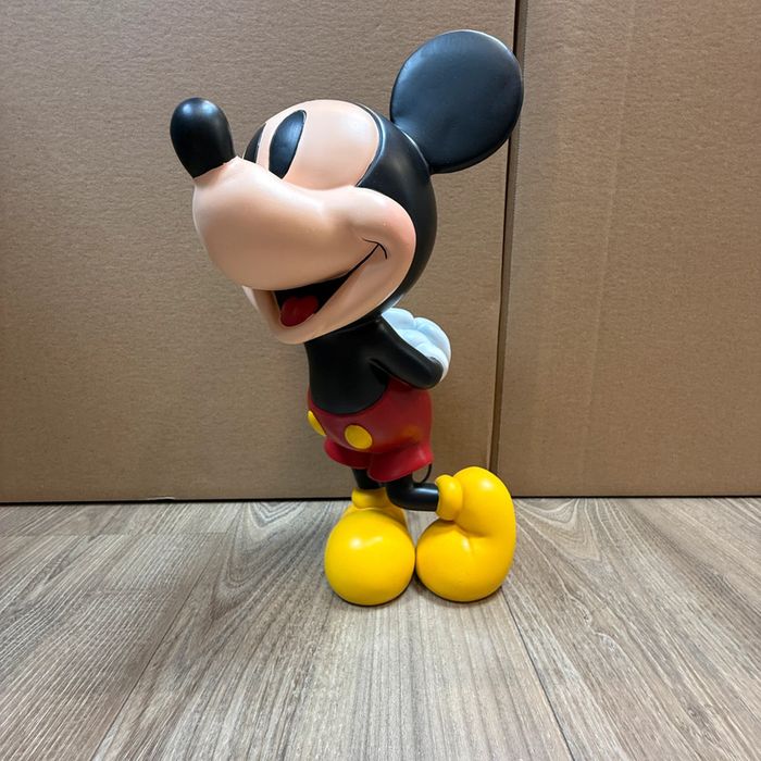 Disney Showcase Figurine Mickey Mouse 30,5 cm – Neuf - photo numéro 3