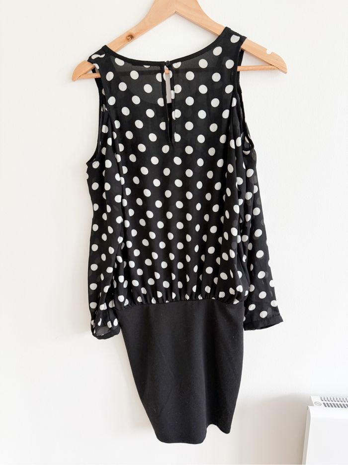 Robe épaules dénudée noir à motifs blanc appel’s taille 38 M - photo numéro 4