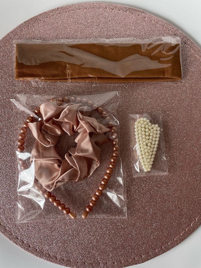 Lot accessoires pour cheveux marron et beige
