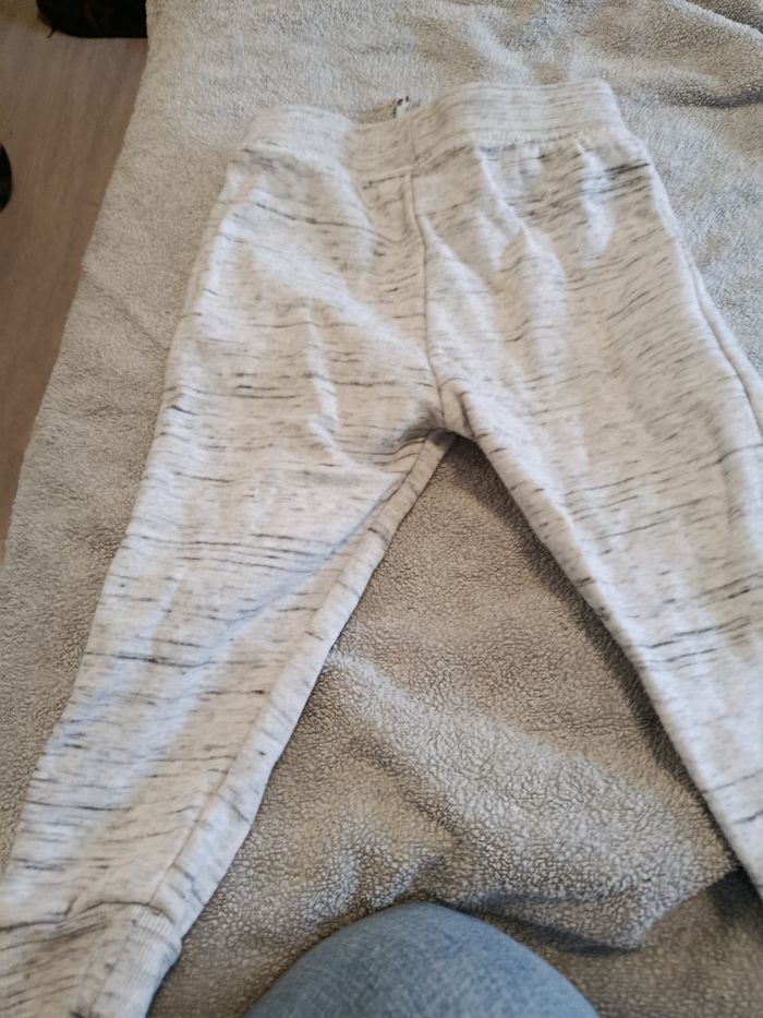 Pantalon - photo numéro 2