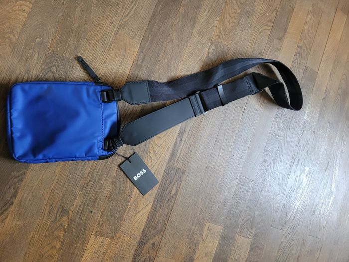 Sac à bandoulière boss - photo numéro 6