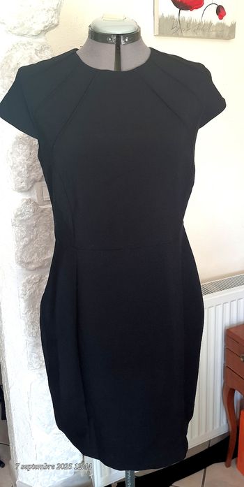 Robe noire H&M