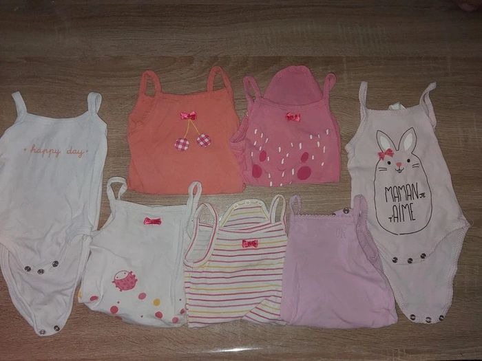 Lot de 7 body 3 mois